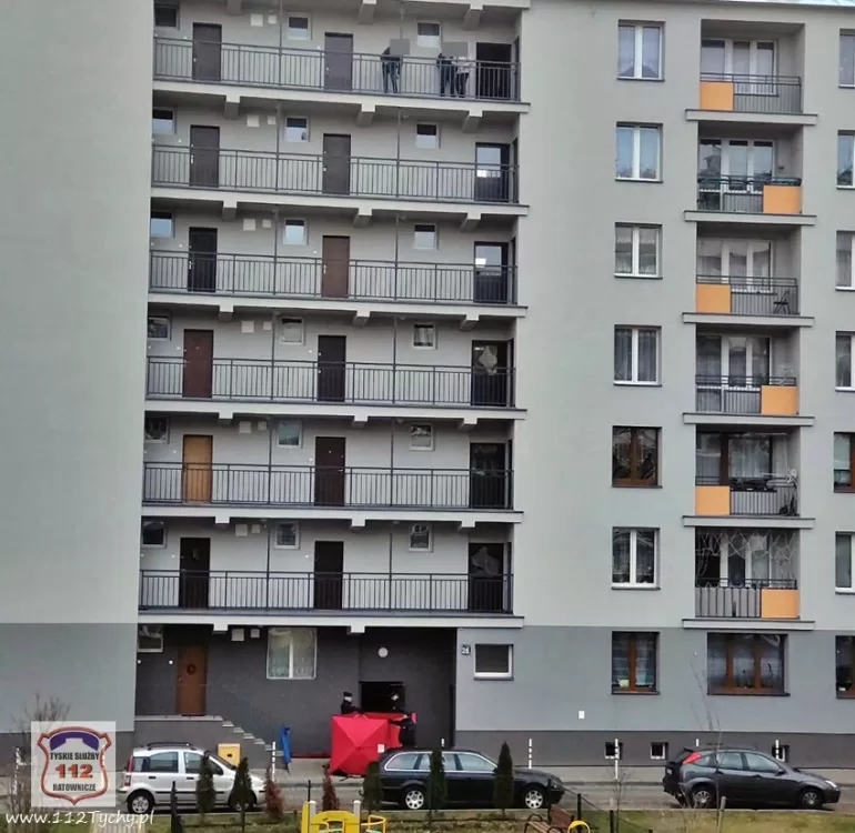 Przy ul. Dębowej znaleziono ciało mężczyzny