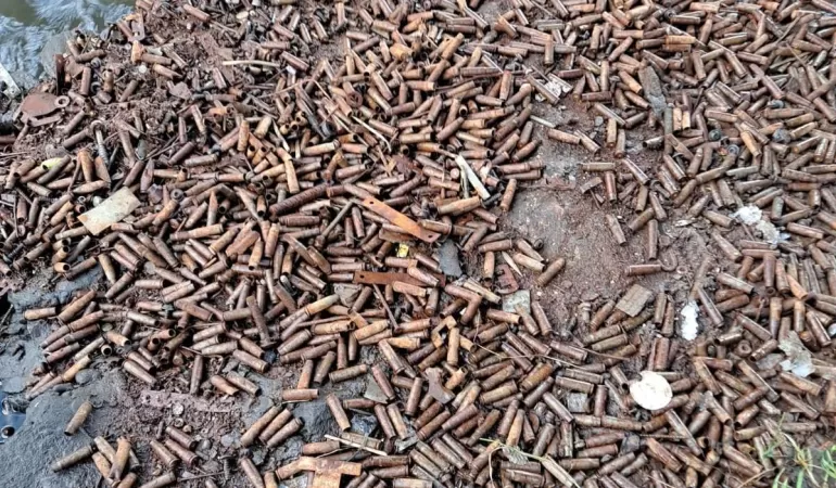 Kolejne znalezisko z serii militarnych - łuski przy potoku