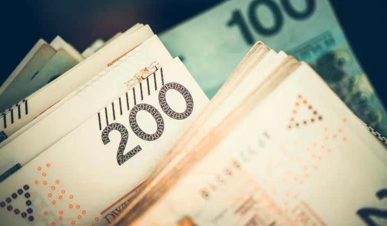 Pożyczka nocna bez wychodzenia z domu