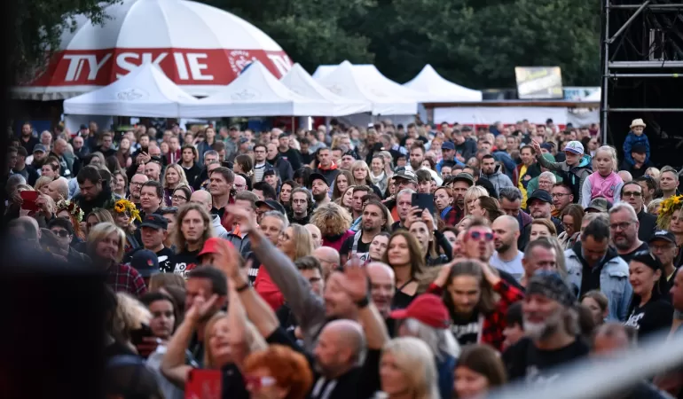 Rock na plaży Sztywny Pal Azji, Cree, Dżem - 03.09.2022