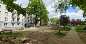 Podwórko pomiędzy ulicami Budowlanych, Bałuckiego i Bema zostanie zagospodarowane - 12.06.2025