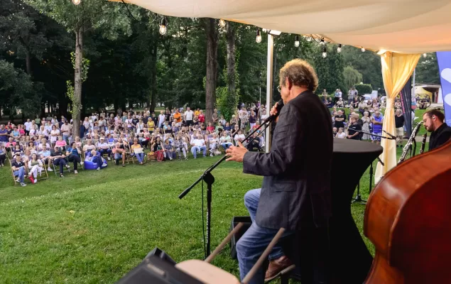 Muzyczne Wieczory nad Jeziorem - Janusz Radek na inaugurację cyklu koncertów plenerowych
