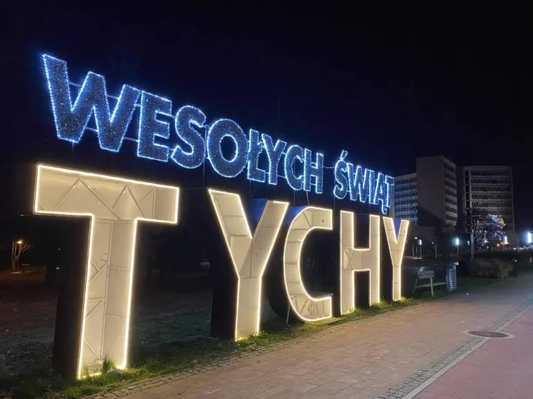 tychy,niepodleglosci,wesolychswiat,swieta2020,grudzien2020,terazwtychach,silesia,lovesilesia,fotodn