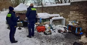 bezdomny, bezdomni
