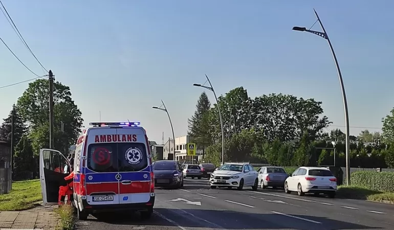 Kolizja motocykla i samochodu osobowego, Mikołowska