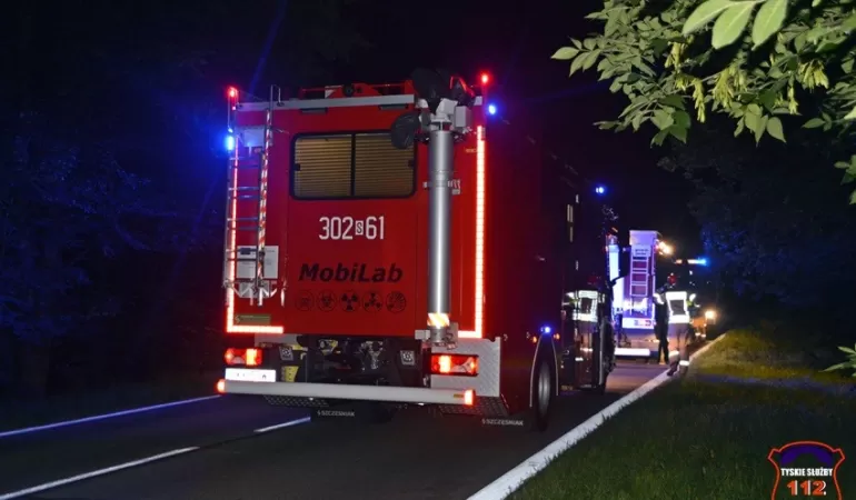 Nieznana substancja na Al. Bielskiej. Interweniowali strażacy - 11.08.2022