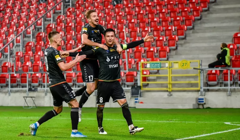 GKS Tychy - Apklan Resovia 2:1