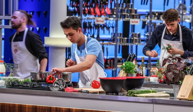 Kuba Tomaszczyk w programie Masterchef