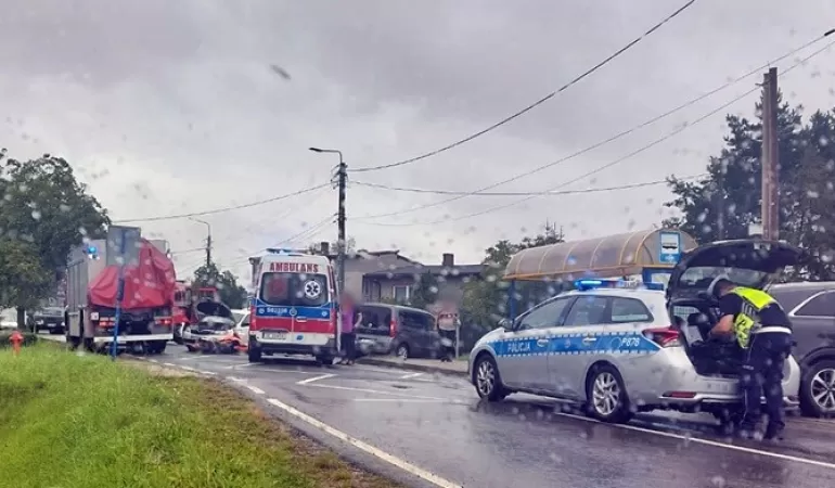Wypadek motocyklisty na Mysłowickiej
