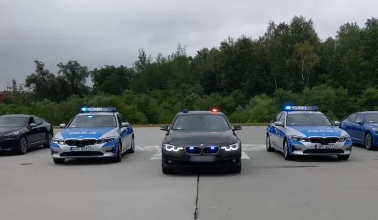 Policja, speed, radiowóz