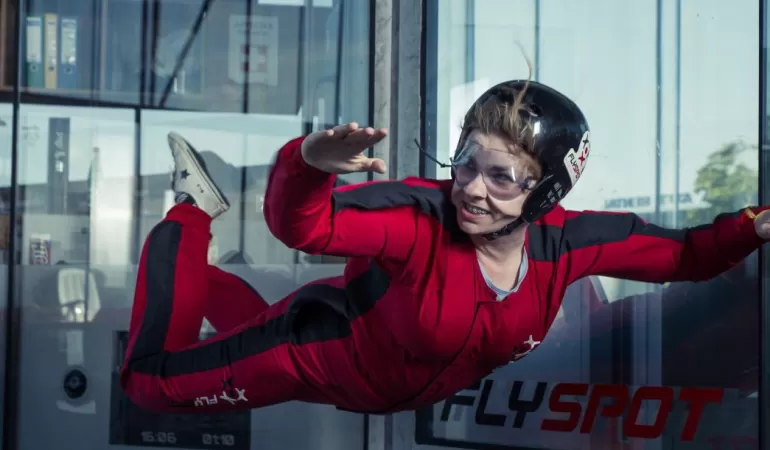 Nie wiesz, co podarować pod choinkę? Wybierz voucher na tunel aerodynamiczny!